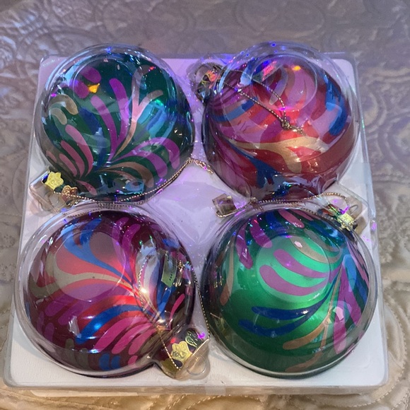VTG 1994 House of Lloyd Fiesta 3" Ball Christmas Ornaments Set of 4 Hand Painted - Picture 1 of 6